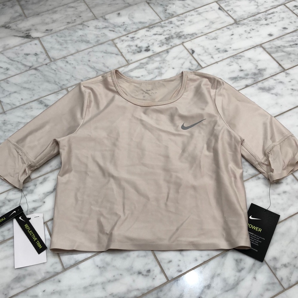NWT!!!! Nike Workout Top